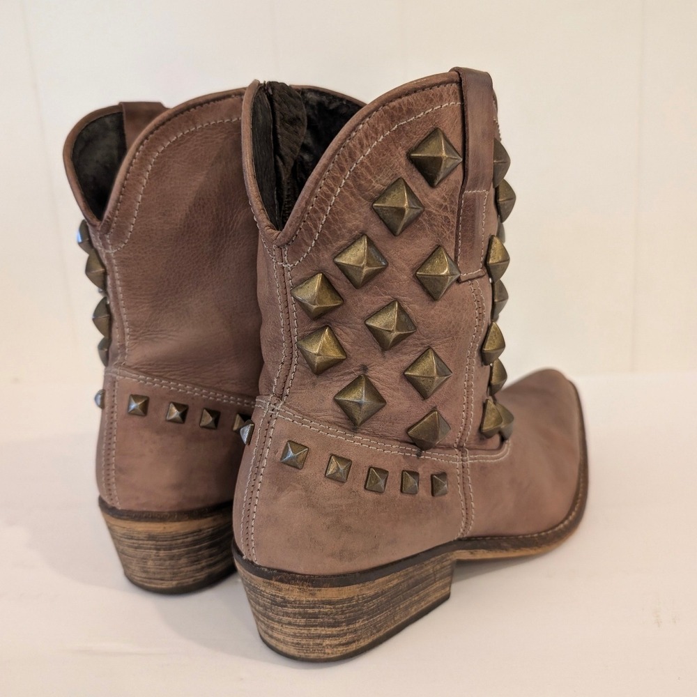 JC Spain Heart Logo Mauve Pink Leather Pyramid Studded Ankle Boots EU 37 US 7 - Picture 9 of 17